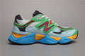 New Balance 9060 Weiße Grüne Sneakers für sportlichen Komfort.