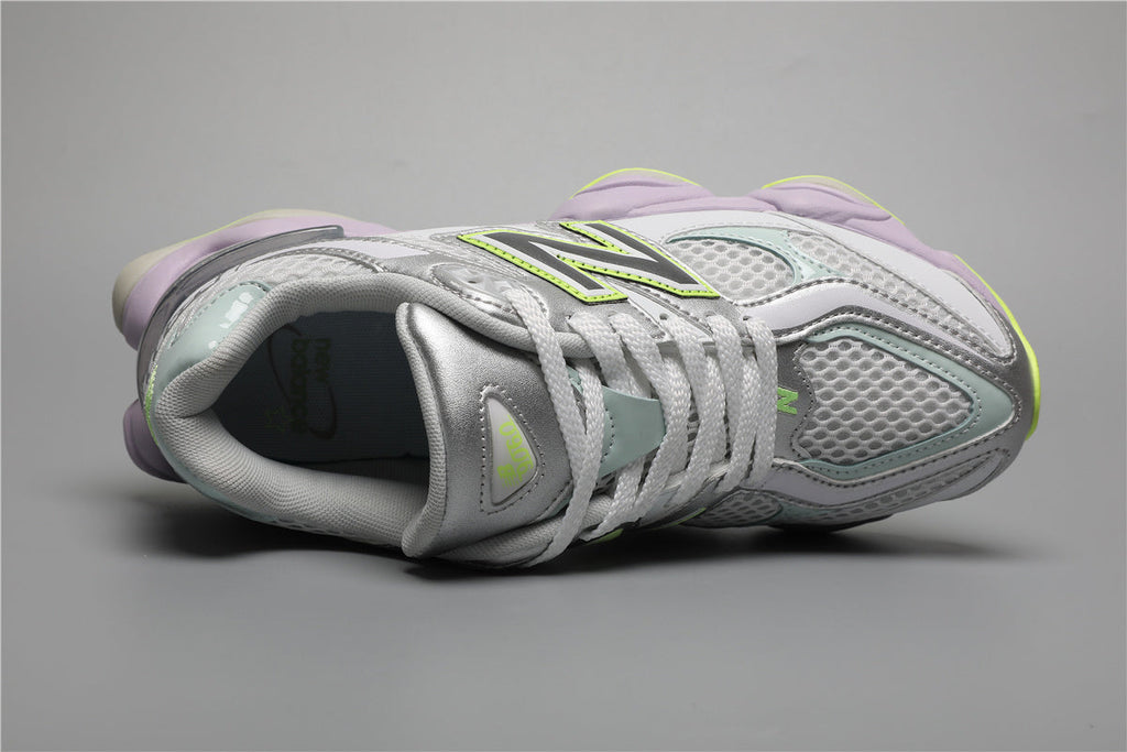New Balance 9060 Weiße Grüne Sneakers für stilvolle Auftritte. 2