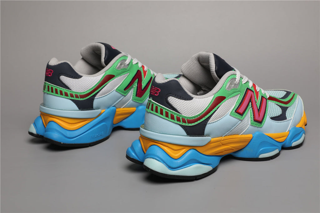 New Balance 9060 Weiße Grüne Sneakers für sportlichen Komfort. 3