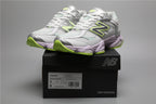 New Balance 9060 Weiße Grüne Sneakers für stilvolle Auftritte. 5