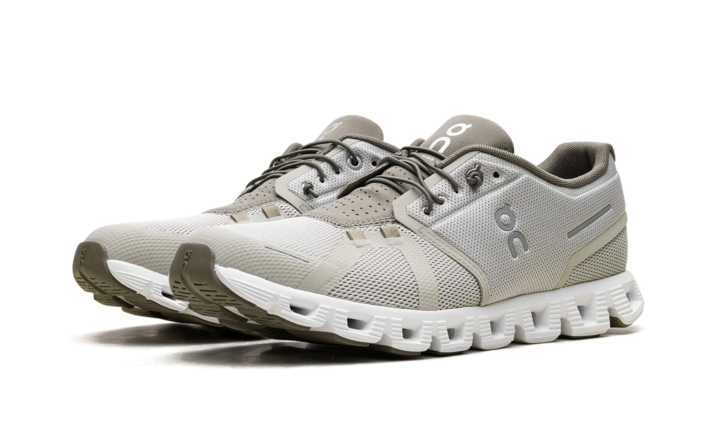 On Running Cloud 5 Chalk Grove Sneaker in Beige und Grün 2