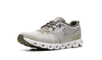 On Running Cloud 5 Chalk Grove Sneaker in Beige und Grün 4