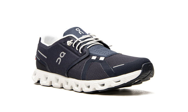 On Running Cloud 5 Sneaker in modernem Design 5