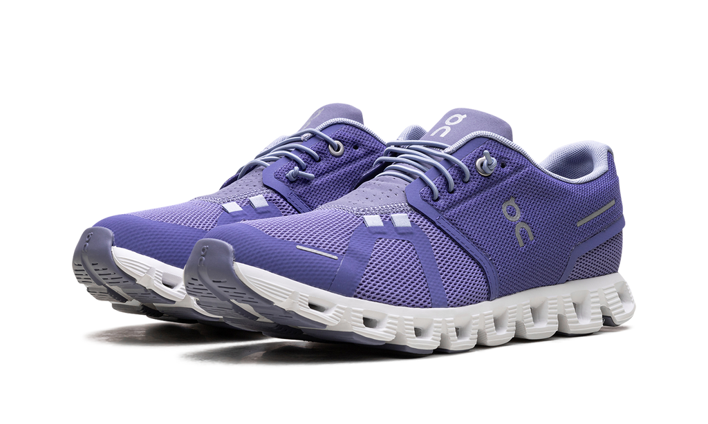 On Running Cloud 5 Waterproof Sneaker in Blau mit eleganter Optik. 2