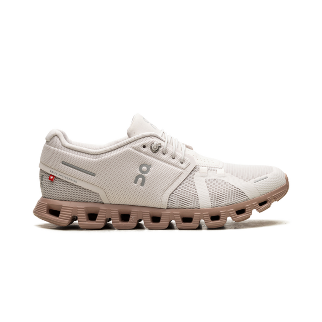 On Running Cloud On 5 WMNS Sand Rosebrown elegante Laufschuhe für Frauen