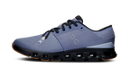 On Running Cloud X 4 Feder Schwarz Sneaker für dynamisches Training und Alltag. 2