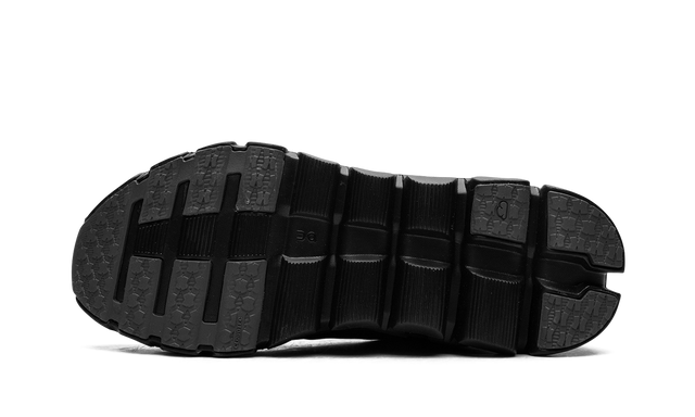 On Running Cloudflow 4 IKON Magnet Schwarz Sneaker für Damen 6