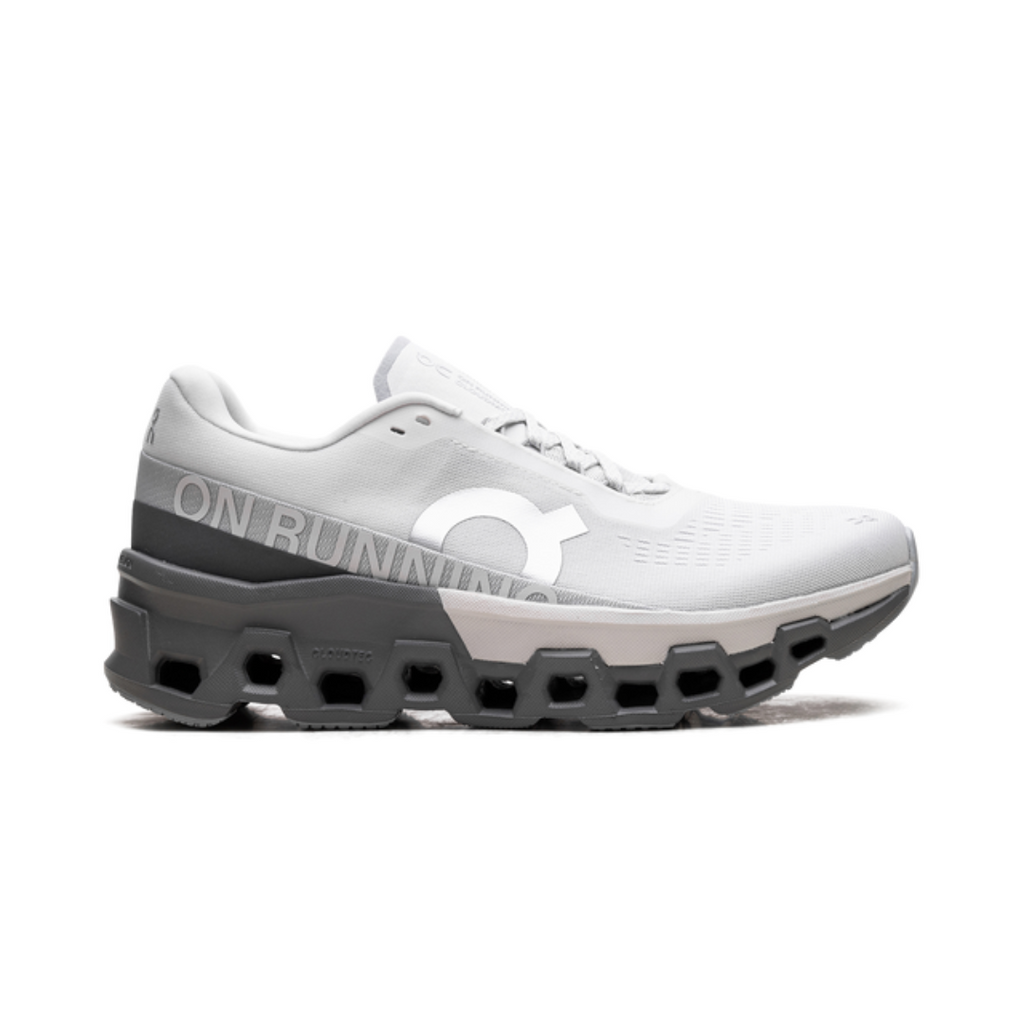 On Running Cloudmonster 2 in Frost Rock - robuster Laufschuh für alle Läufer.
