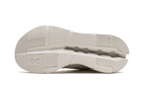 On Running Cloudnova nachhaltige Sneaker in Weiß. 6