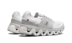 On Running Cloudswift 3 in elegantem Weiß Frost für Frauen. 3