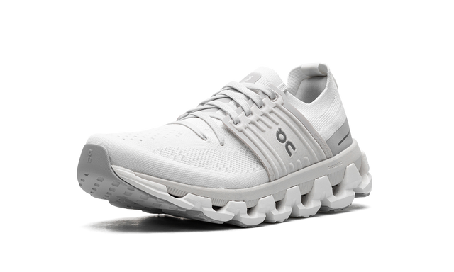 On Running Cloudswift 3 in elegantem Weiß Frost für Frauen. 4