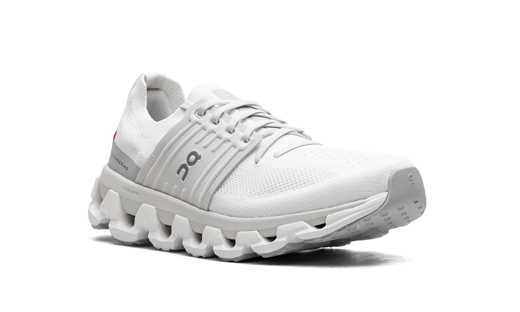 On Running Cloudswift 3 in elegantem Weiß Frost für Frauen. 5