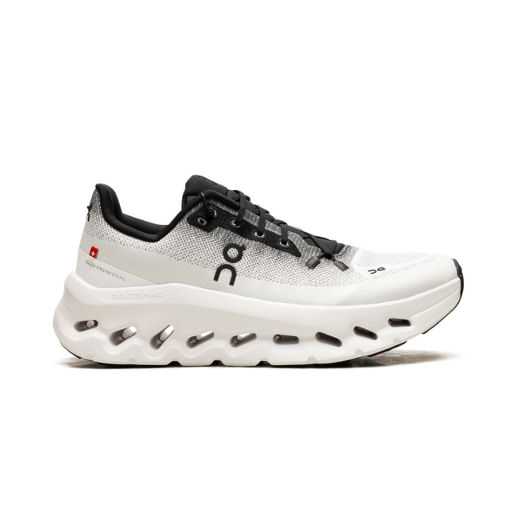 On Running Cloudtilt Komfortschuh in Gletschergrau und Resedagrün