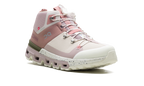 On Running Cloudtrax Sneaker in Rosa und Elfenbein 5