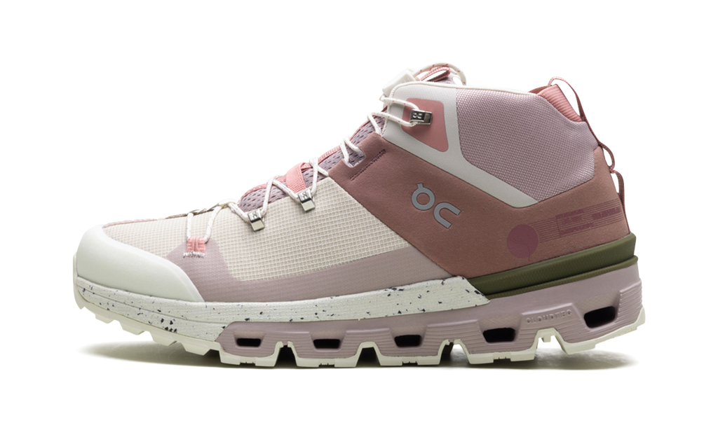 On Running Cloudtrax Sneaker in Rosa und Elfenbein 7