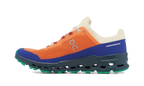 On Running Cloudultra in Flammend Orange und Blau für Läufer 2