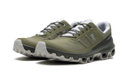 On Running Cloudventure Trailrunning-Schuh in Olivgrün für Frauen. 2