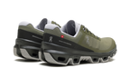 On Running Cloudventure Trailrunning-Schuh in Olivgrün für Frauen. 3