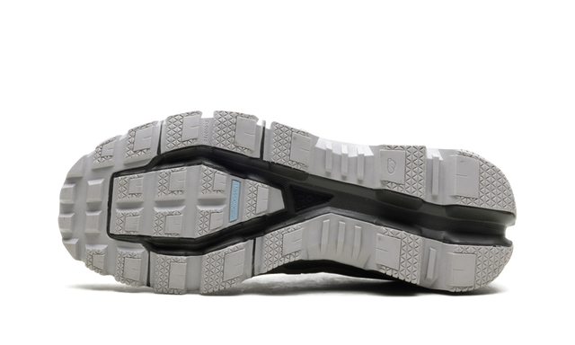 On Running Cloudventure Trailrunning-Schuh in Olivgrün für Frauen. 6