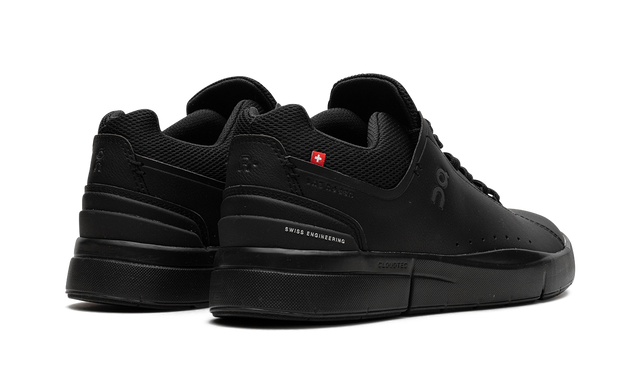 On Running Roger Advantage Sneakers in elegantem Schwarz. 3