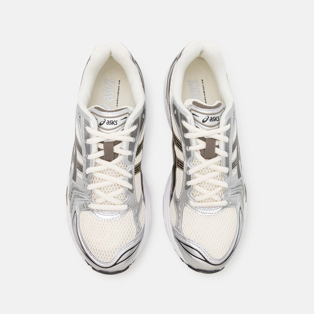 ASICS Gel-Kayano 14 Sneakers in Creme Schwarz Metallic Pflaume 4