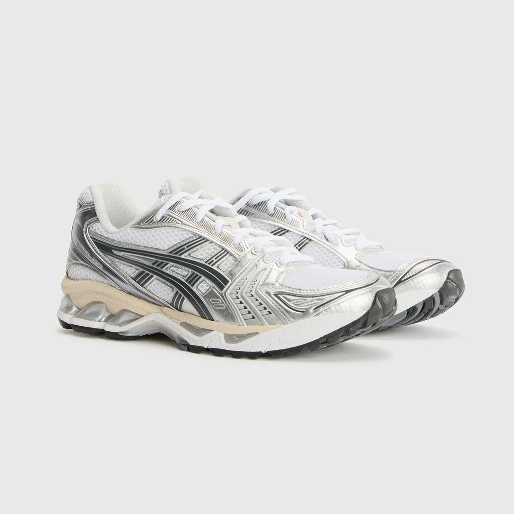 ASICS Gel-Kayano 14 Weiße Sneakers für sportlichen Komfort und Stil. 2