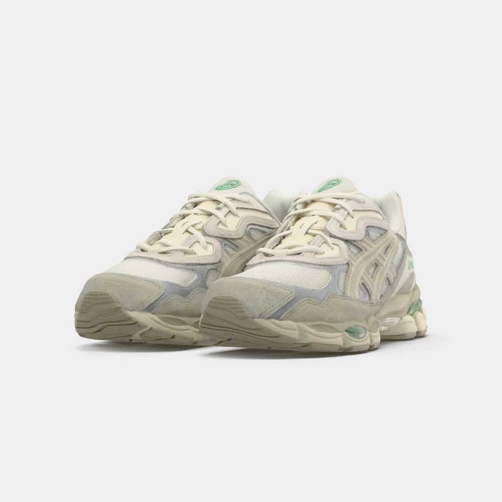 ASICS Gel-NYC Cream Fossil Sneakers in Creme und Fossil 2
