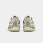 ASICS Gel-NYC Cream Fossil Sneakers in Creme und Fossil 3