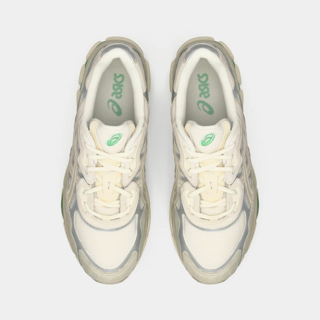 ASICS Gel-NYC Cream Fossil Sneakers in Creme und Fossil 4
