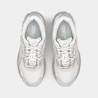 Asics GEL-NYC Creme Grau elegante Sneakers für sportlichen Stil. 4