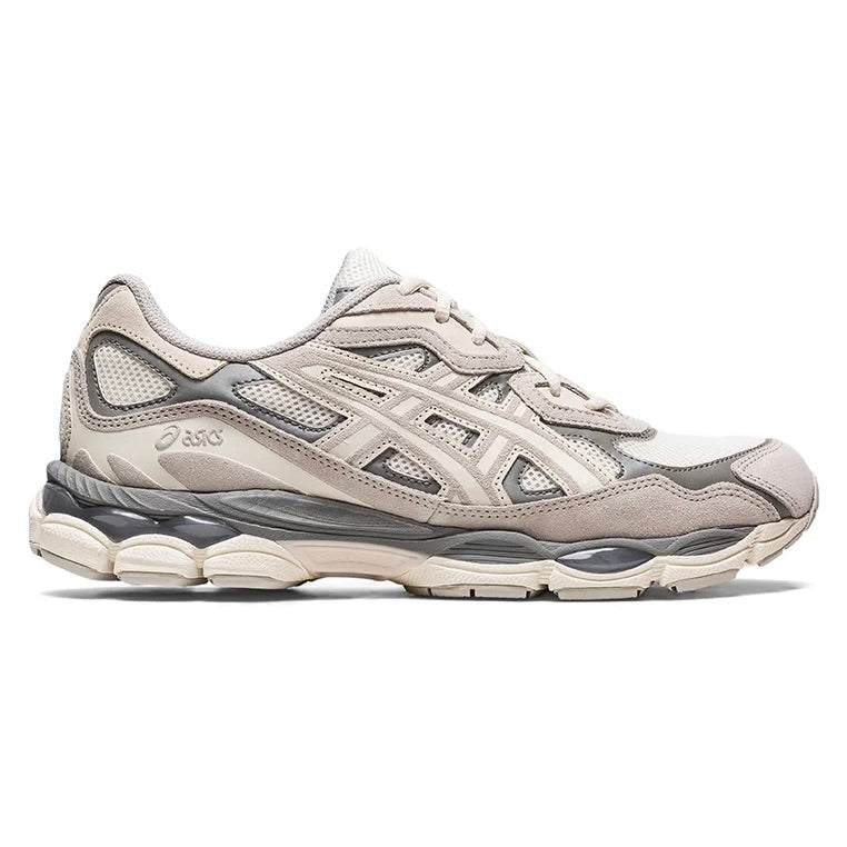 Asics Gel-NYC Graue Sneakers in atmungsaktivem Mesh mit Gummisohle.