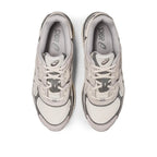 Asics Gel-NYC Graue Sneakers in atmungsaktivem Mesh mit Gummisohle. 4