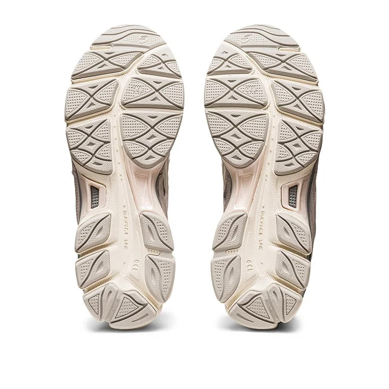Asics Gel-NYC Graue Sneakers in atmungsaktivem Mesh mit Gummisohle. 5