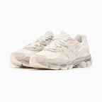 ASICS Gel-NYC Feather Grey Sneakers in Grau und Silber 2