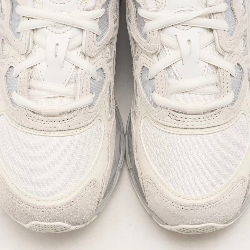 ASICS Gel-NYC Feather Grey Sneakers in Grau und Silber 6