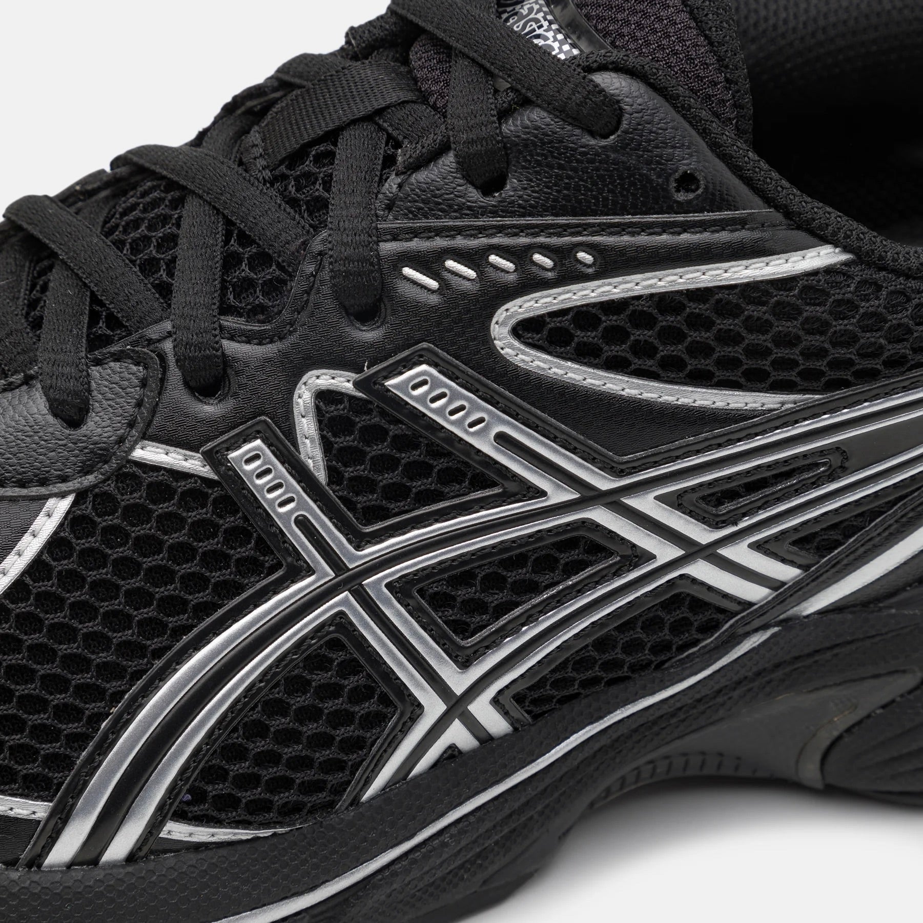 ASICS GT-2160 Sneakers in Schwarz und Silber 6