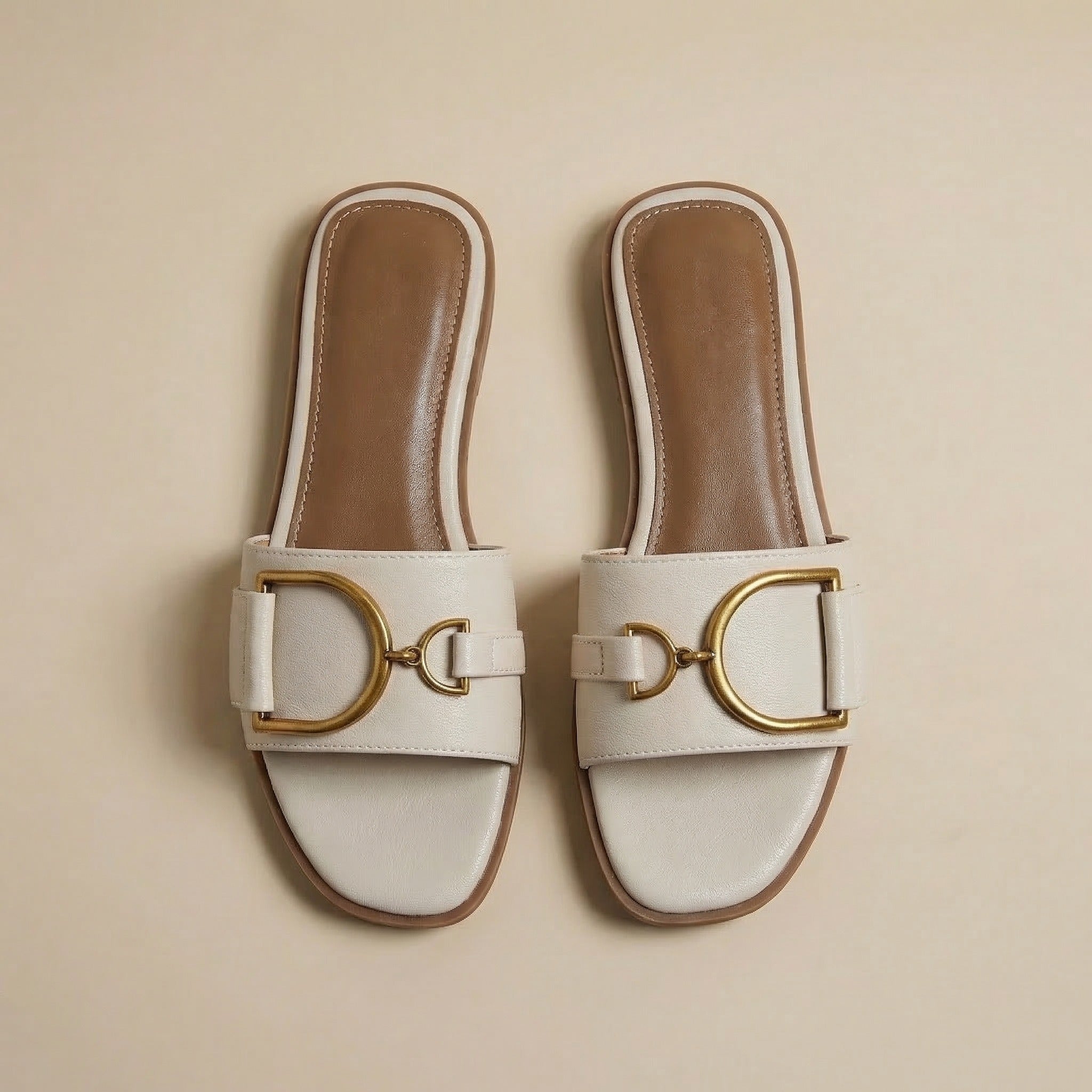 Damen Quadrat Zehen Rutsch-Sandalen mit Metallakzent für den Sommer. 6