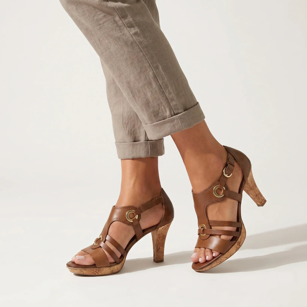 Damen Komfort Absatzsandalen in eleganten Farben für den Sommer.