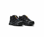 XT-6 GORE-TEX Sneakers in Schwarz und Silber, ideal für Trail und Stadt. 2