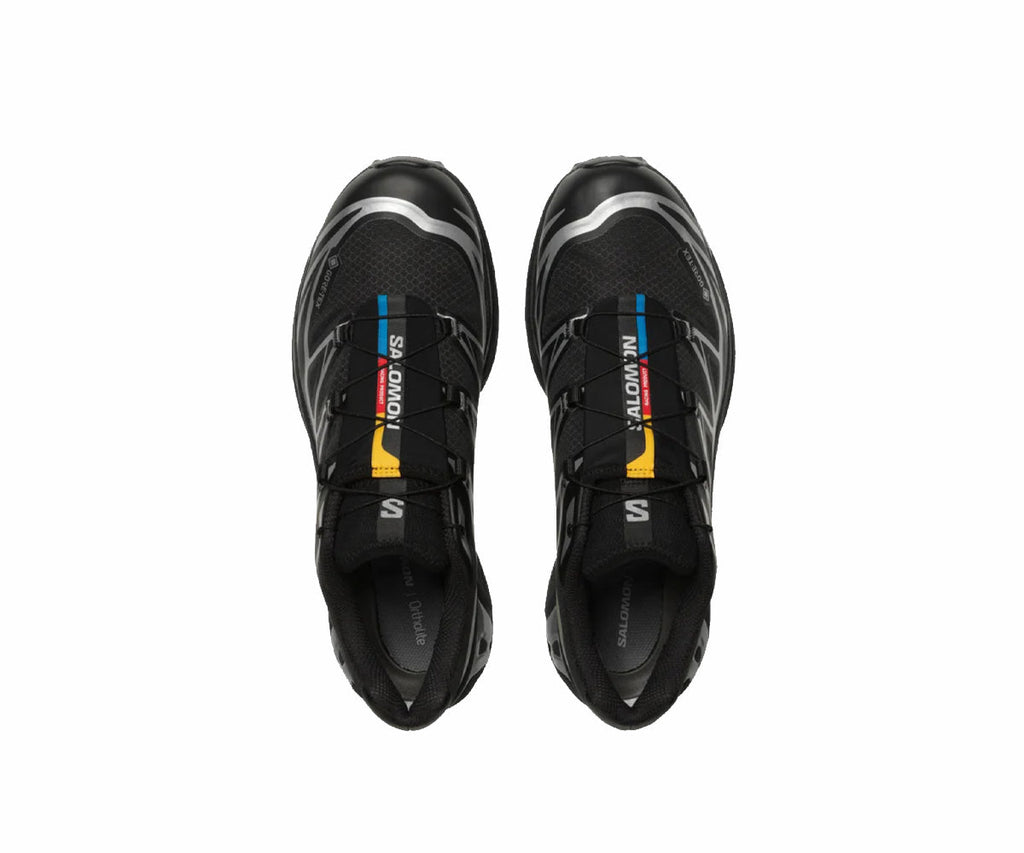 XT-6 GORE-TEX Sneakers in Schwarz und Silber, ideal für Trail und Stadt. 3