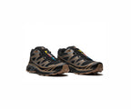 Salomon XT-6 Sneakers in Schwarz, Portabella und Grau. 2
