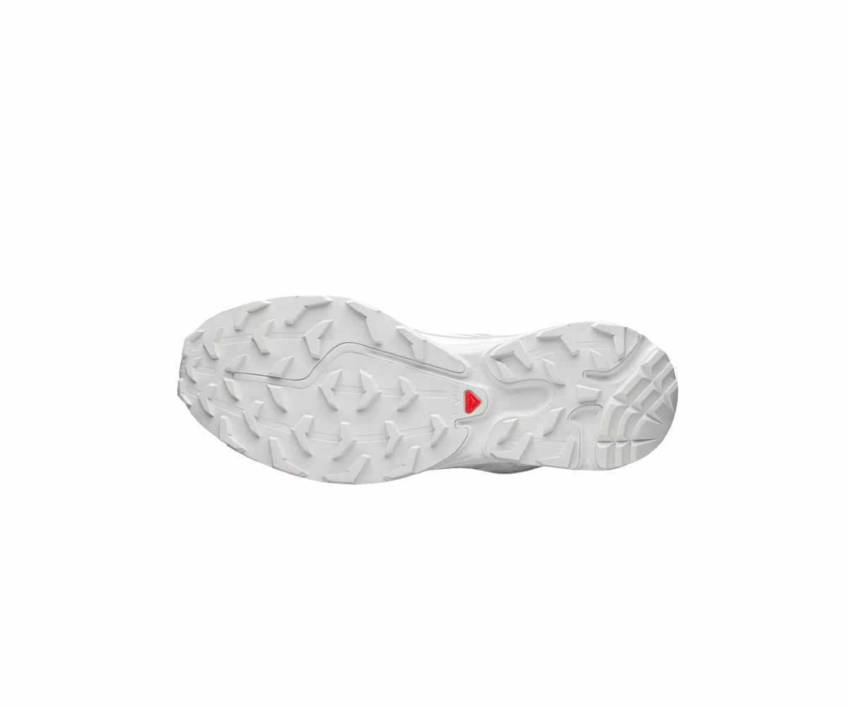 Salomon XT-6 Sneakers in Weiß und Lunar Rock für Damen. 4