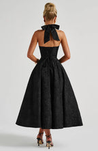 Marke Cocktailkleid mit Neckholder und floraler Spitze, Midi-Länge — Image 20