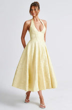 Marke Cocktailkleid mit Neckholder und floraler Spitze, Midi-Länge — Main Image